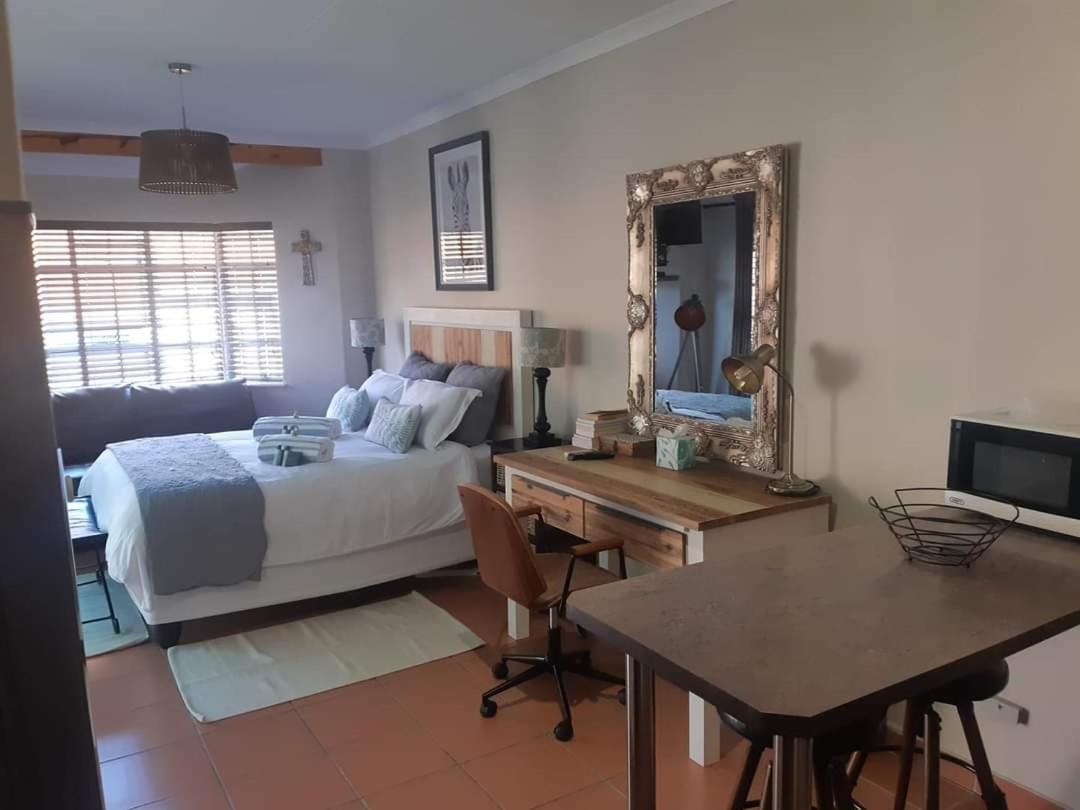 Mahogany Guesthouse Mbombela Extérieur photo